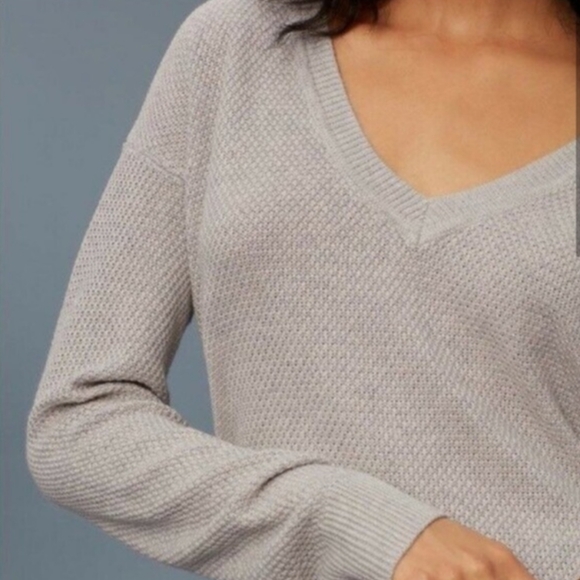 Wilfred (Aritzia) Galois Silk & Cashmere Sweater, size S - Picture 2 of 11